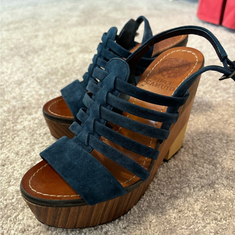 Vince Camuto Wedges